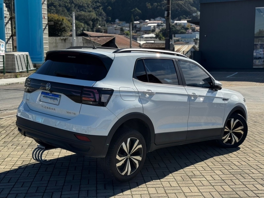 volkswagen t-cross 1.0 200 tsi total flex automatico 4p 20232