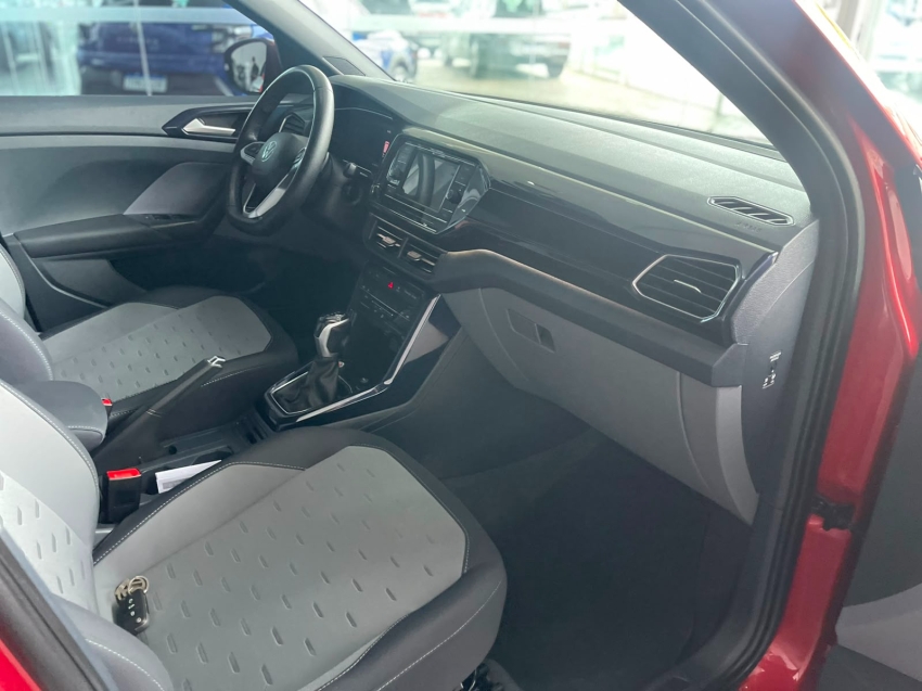 volkswagen t-cross 1.0 200 tsi total flex comfortline automatico 4p 20235