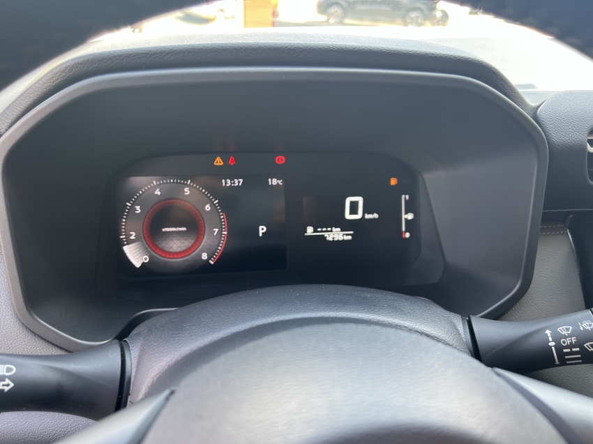 nissan kait 1.6 flex exclusive xtronic 4p automatico 202610
