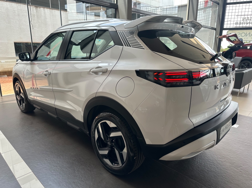 nissan kait 1.6 flex exclusive xtronic 4p automatico 20263