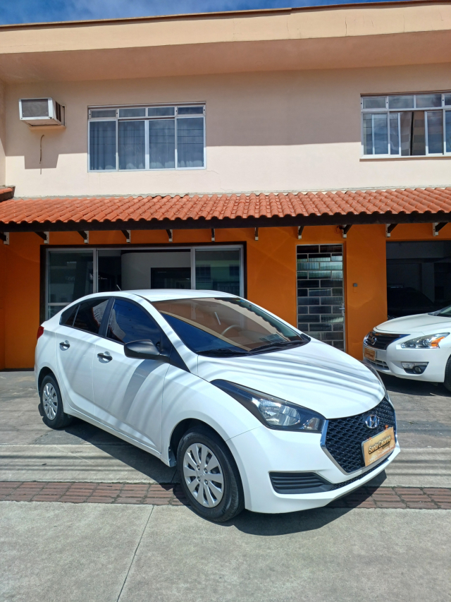 Hyundai HB20S     2019