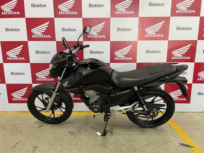 honda cg 160 titan.