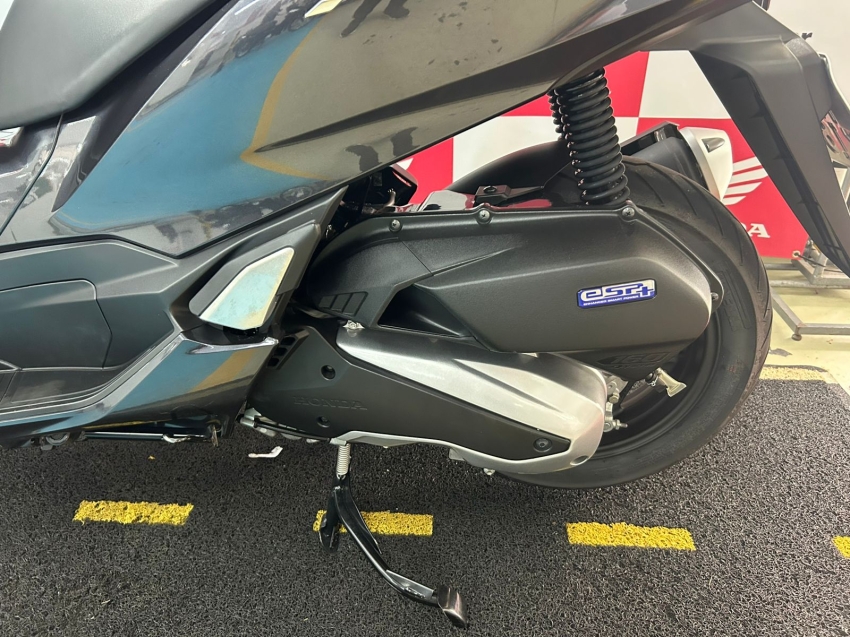honda pcx 160 cbs gasolina automatico 2024