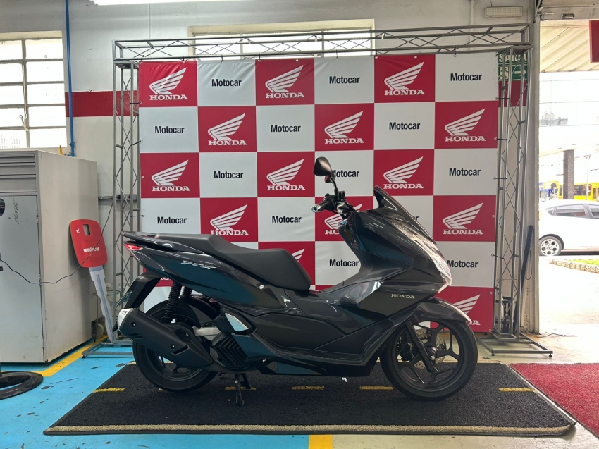 honda pcx 160 cbs gasolina automatico 2024