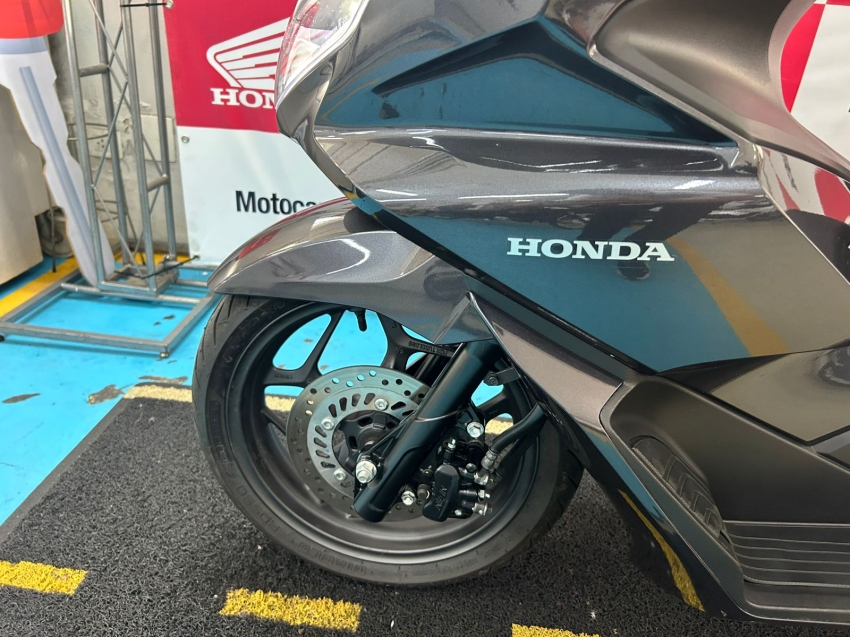 honda pcx 160 cbs gasolina automatico 2024