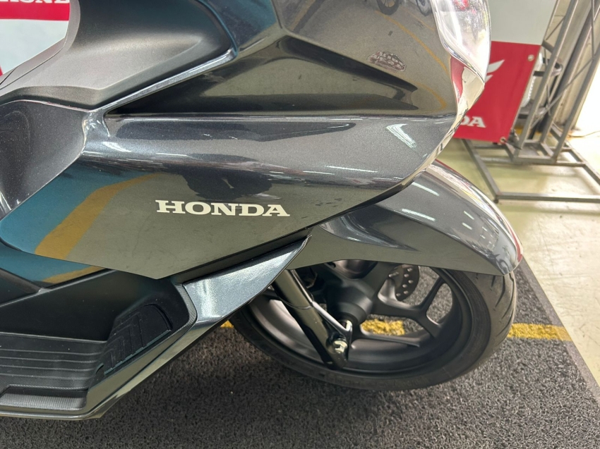 honda pcx 160 cbs gasolina automatico 202411