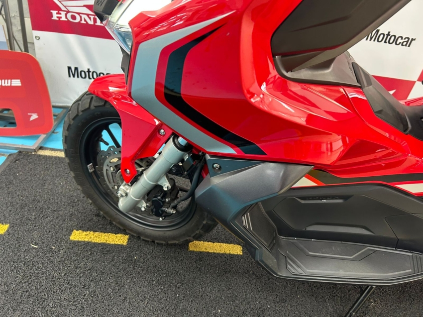 honda adv 150 gasolina automatico 20234