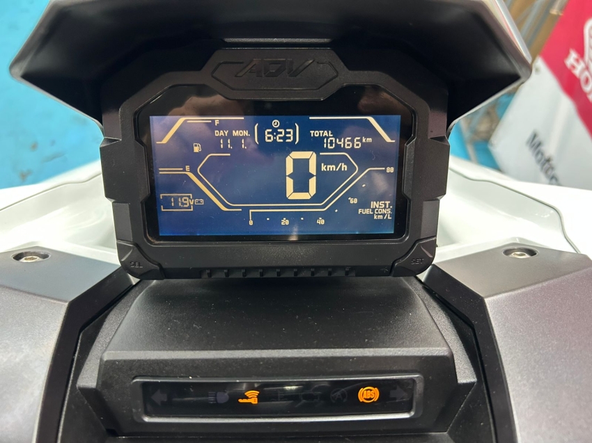 honda adv 150 gasolina automatico 20225