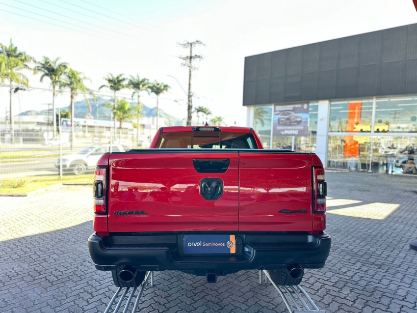ram 1500 5.7 v8 gasolina rebel cd 4x4 automatico 4p 2023