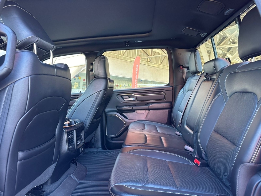 ram 1500 5.7 v8 gasolina rebel cd 4x4 automatico 4p 2023