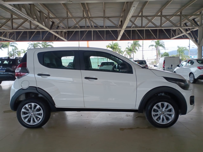 fiat mobi 1.0 evo flex like. manual 4p 2024