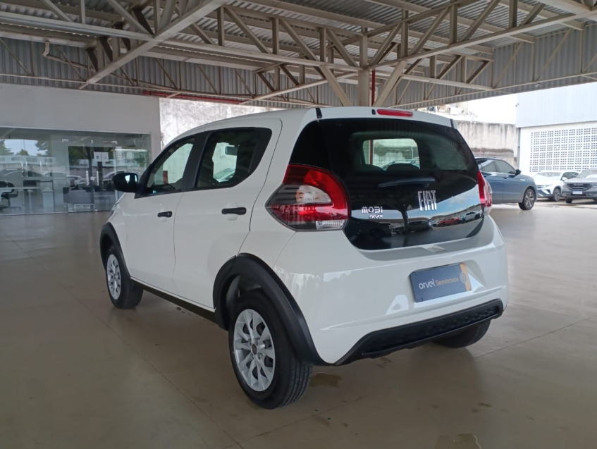 fiat mobi 1.0 evo flex like. manual 4p 2024