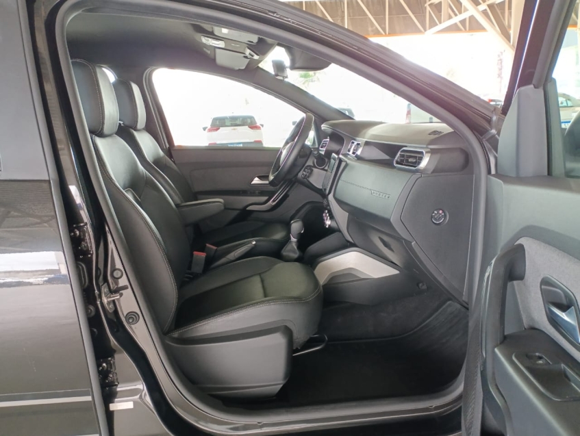 renault duster 1.6 16v sce flex iconic x-tronic 4p automatico 2024