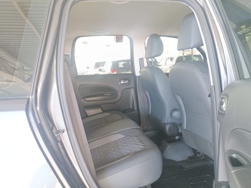 citroen aircross 1.6 vti 120 flex shine eat6 4p automatico 2018