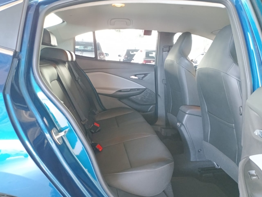 chevrolet onix 1.0 turbo flex plus premier automatico 4p 2025