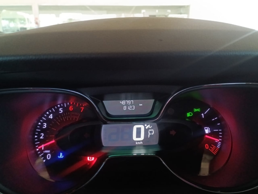 renault captur 1.3 tce flex iconic x-tronic 4p automatico 2022