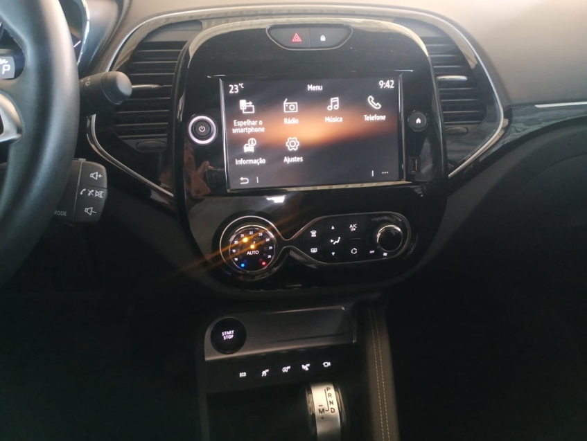 renault captur 1.3 tce flex iconic x-tronic 4p automatico 2022