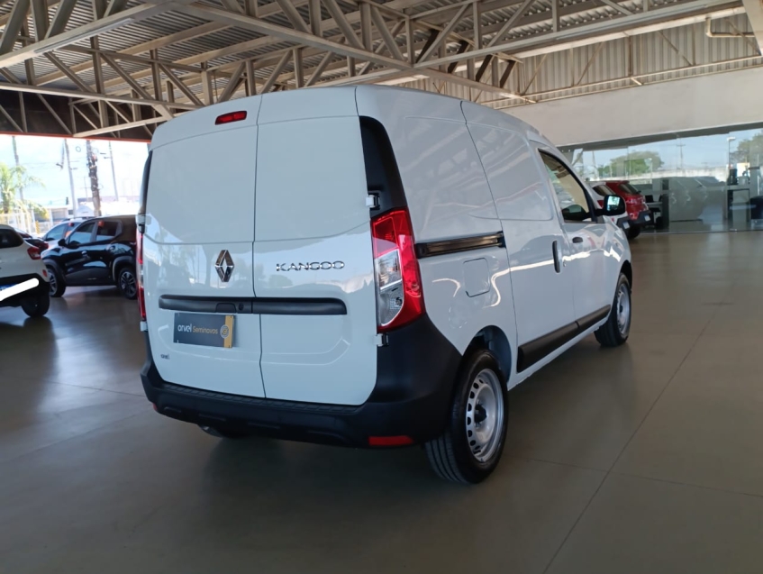 renault kangoo 1.6 16v sce flex advanced manual 4p 2025