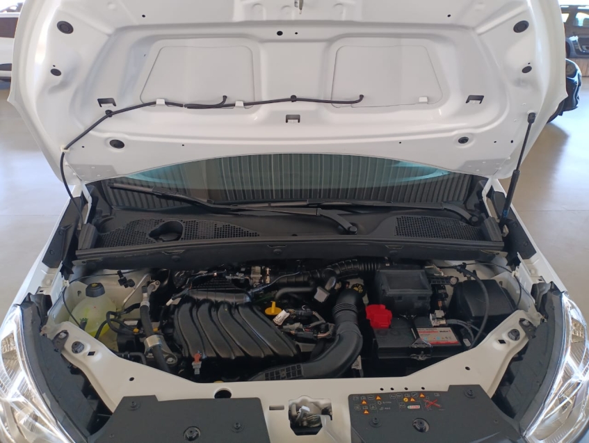 renault kangoo 1.6 16v sce flex advanced manual 4p 2025