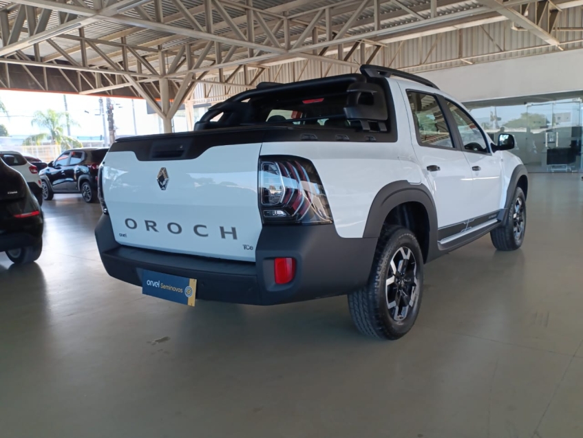 renault oroch 1.3 tce flex outsider x-tronic 4p automatico 2025
