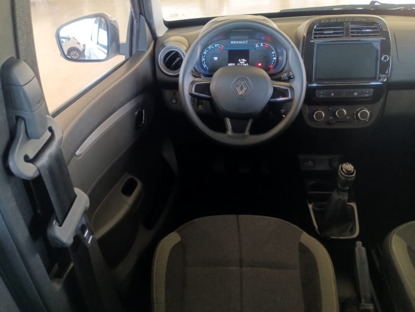 renault kwid 1.0 12v sce flex outsider manual 4p 2025
