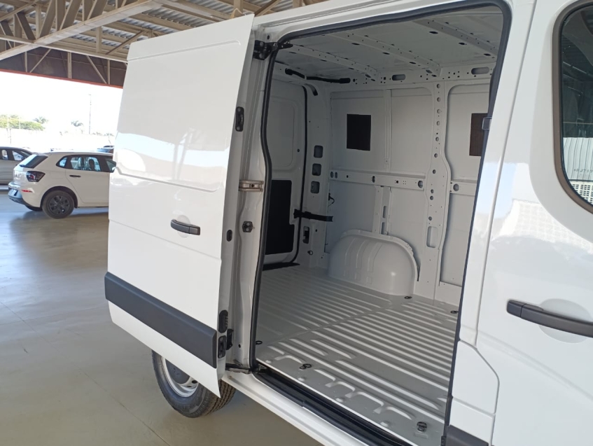 renault master 2.3 dci diesel furgao l1h1 3p manual 4p 2024