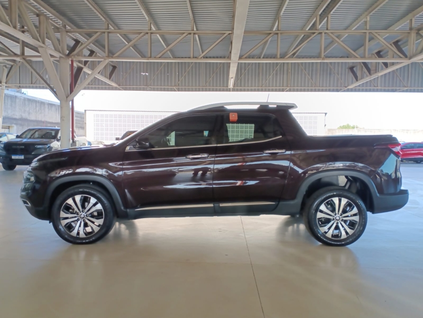 fiat toro 2.0 16v turbo diesel volcano 4wd at9 4p automatico 2022