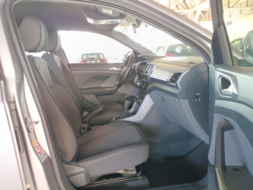 volkswagen t-cross 1.0 200 tsi total flex automatico 4p 2024