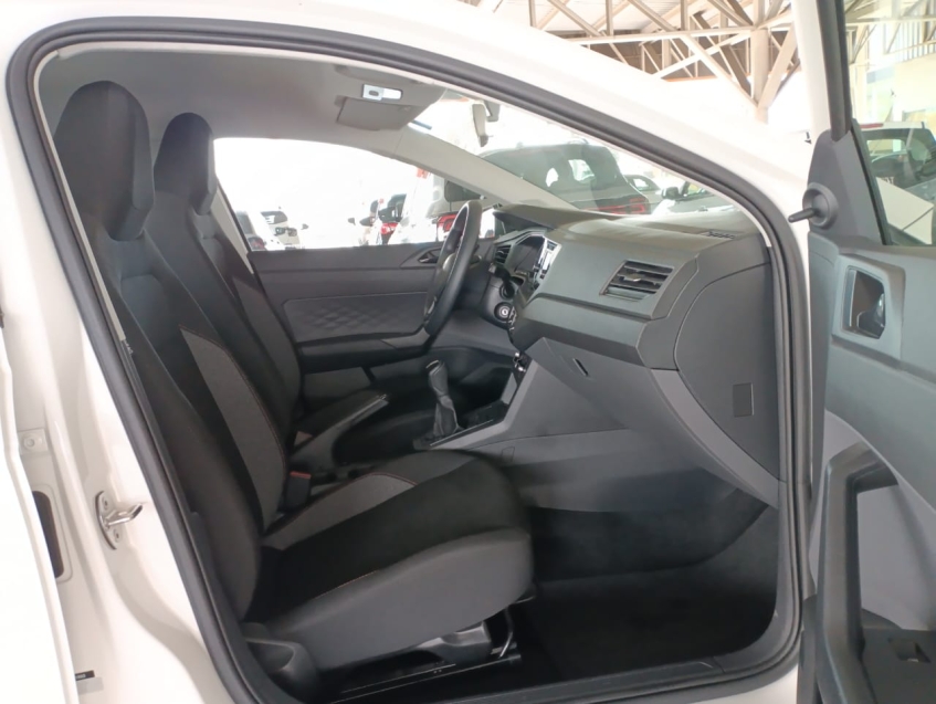 volkswagen polo 1.0 mpi track manual flex 4p 2025