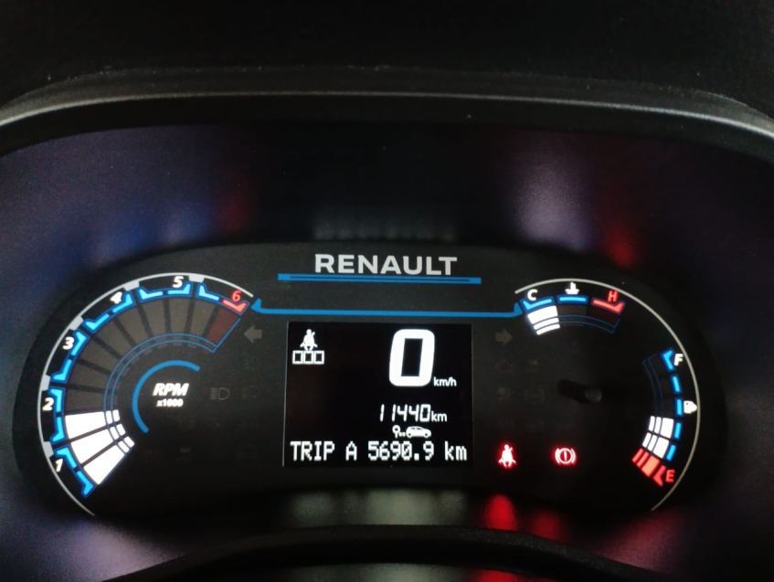 renault kwid 1.0 12v sce flex outsider manual 4p 2024