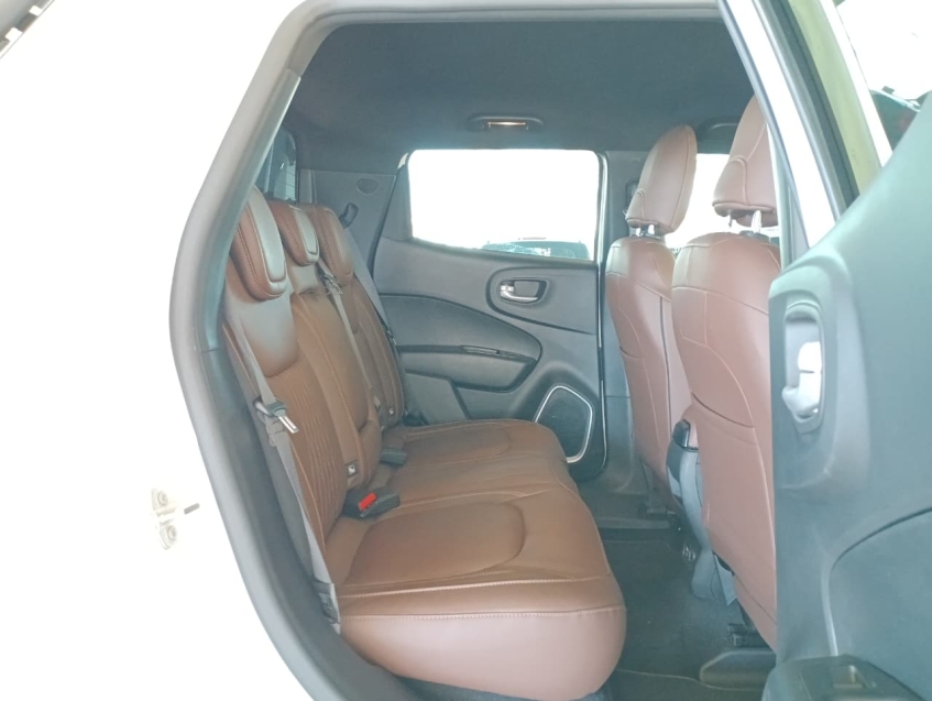 fiat toro 2.0 16v turbo diesel ranch 4wd at9 4p automatico 2025