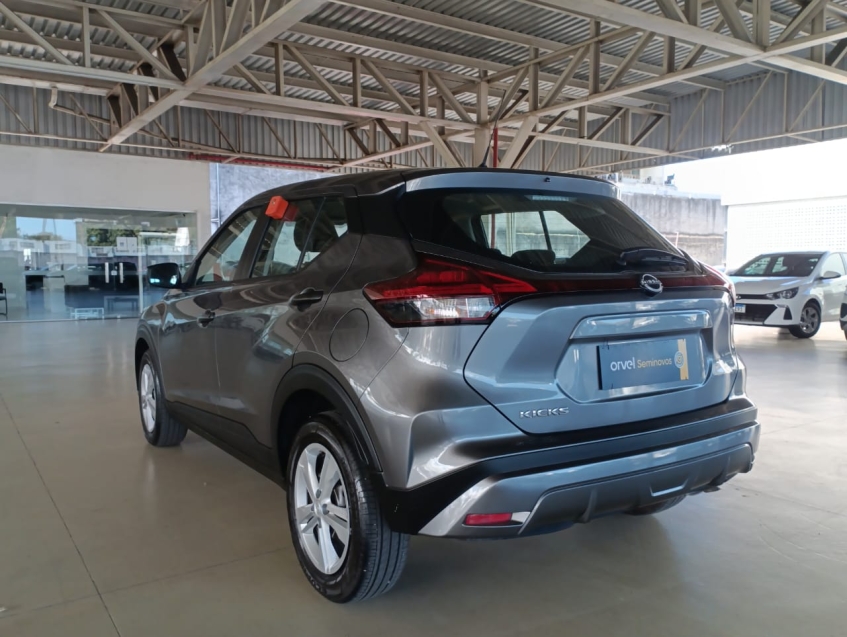 nissan kicks 1.6 16v flexstart active xtronic flex 4p automatico 2024