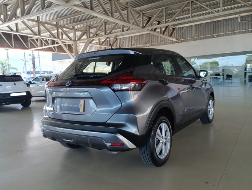 nissan kicks 1.6 16v flexstart active xtronic flex 4p automatico 2024