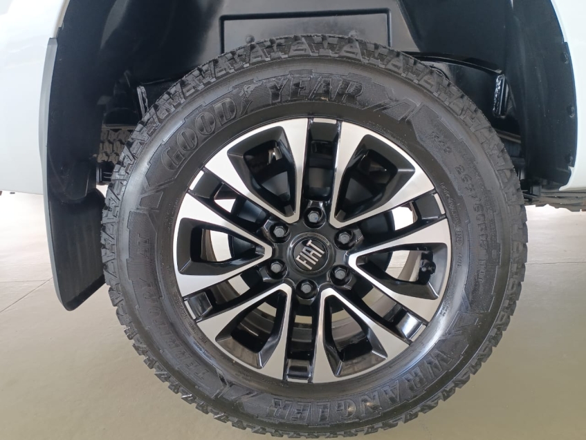 fiat titano 2.2 turbo diesel ranch 4x4 at6 4p automatico 2025