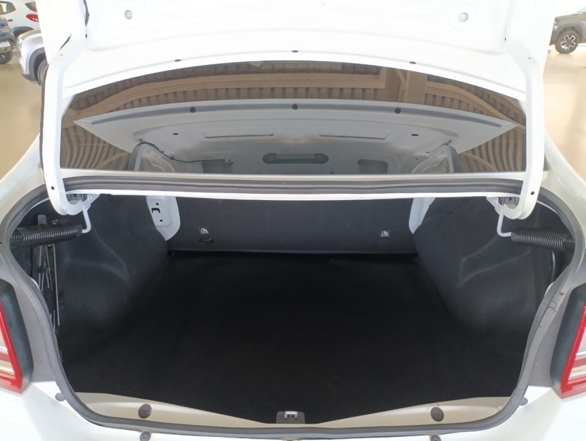 renault logan 1.0 12v sce flex zen manual 4p 202215