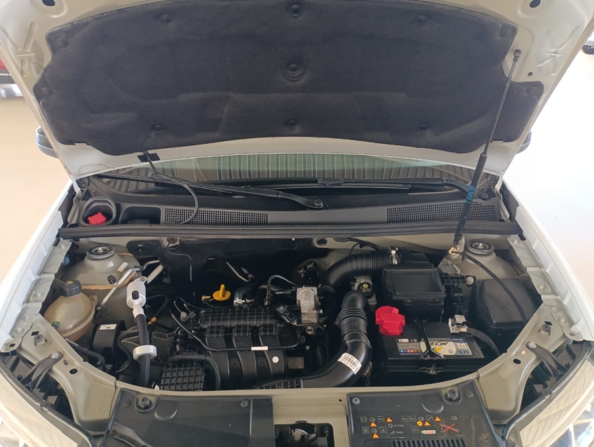 renault logan 1.0 12v sce flex zen manual 4p 202214