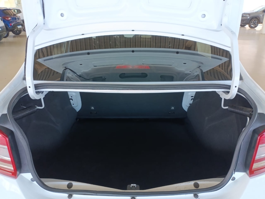 renault logan 1.0 12v sce flex zen manual 4p 202515