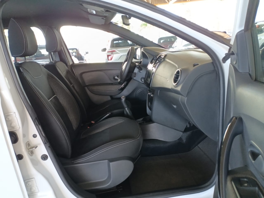 renault logan 1.0 12v sce flex zen manual 4p 202513