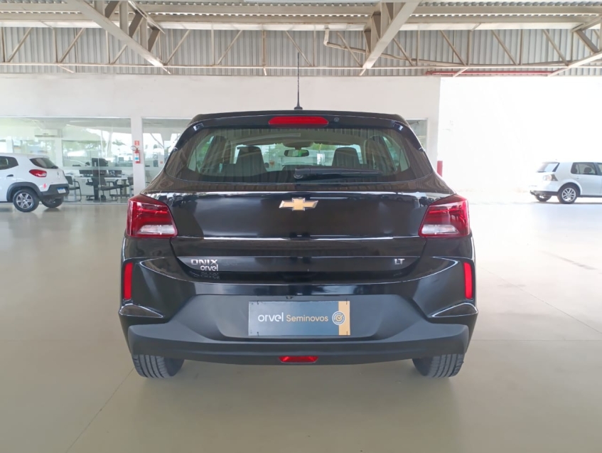 chevrolet onix 1.0 flex lt manual 4p 20204