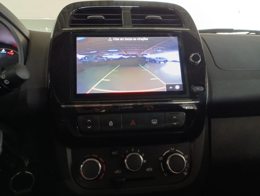 renault kwid 1.0 12v sce flex outsider manual 4p 202510