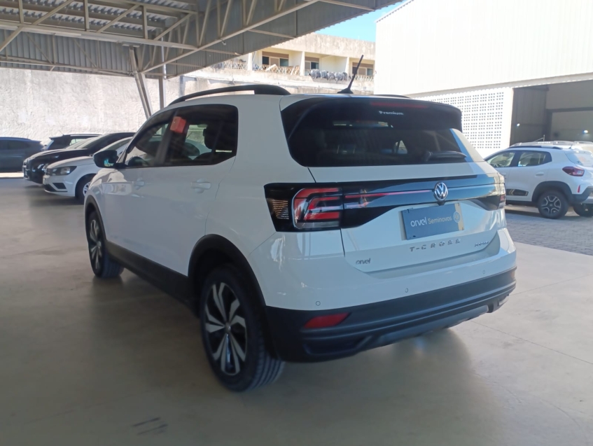 volkswagen t-cross 1.0 200 tsi total flex automatico 4p 20215
