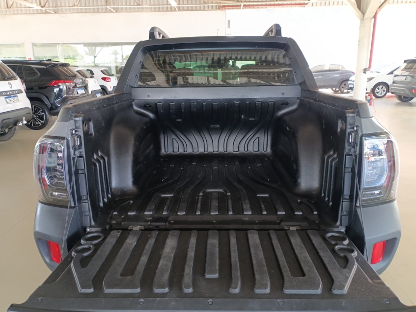 renault oroch 1.6 16v sce flex intense manual 4p 202515