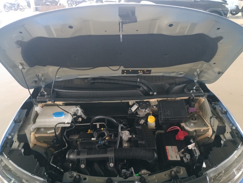 renault kwid 1.0 12v sce flex outsider manual 4p 202415