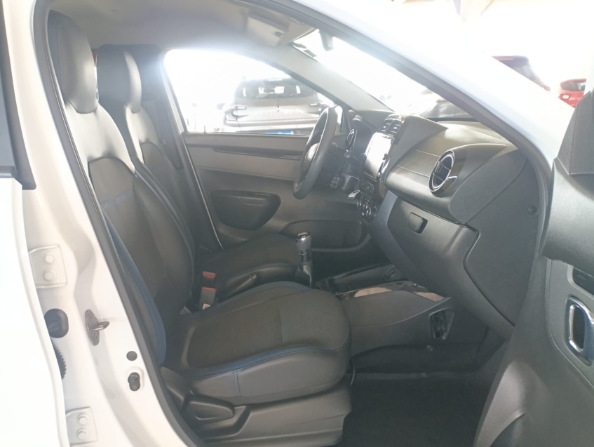 renault kwid 1.0 12v sce flex intense manual 4p 202414