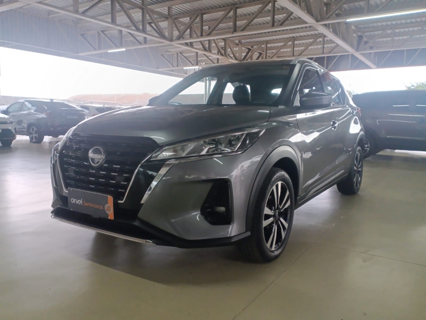 nissan kicks 1.6 16v flexstart advance xtronic flex 4p automatico 2024
