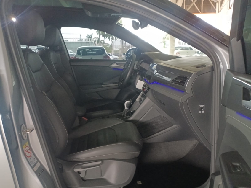 volkswagen taos 1.4 250 tsi total flex highline automatico 4p 202414