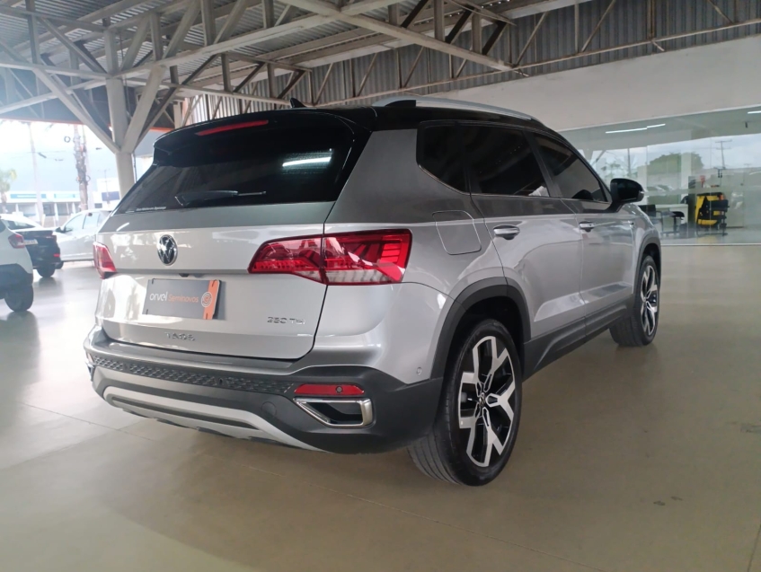 volkswagen taos 1.4 250 tsi total flex highline automatico 4p 20243