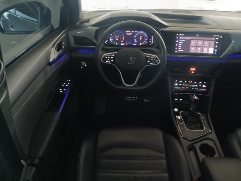 volkswagen taos 1.4 250 tsi total flex highline automatico 4p 202410