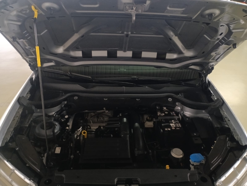 volkswagen taos 1.4 250 tsi total flex highline automatico 4p 202415