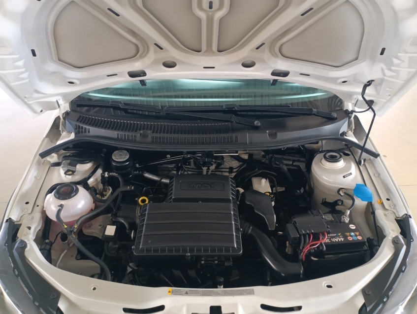 volkswagen saveiro 1.6 msi robust cs 16v flex 2p manual 4p 202510